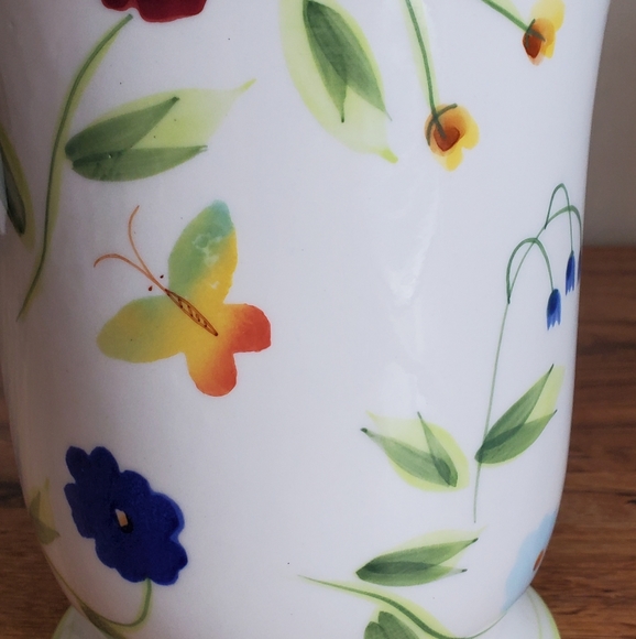Emma bia floral vase - Picture 3 of 13